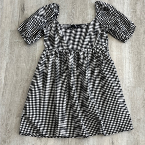 Tuckernuck Pomander Place‎ Abigail Gingham Plaid Black White Dress Womens Medium - Picture 2 of 14